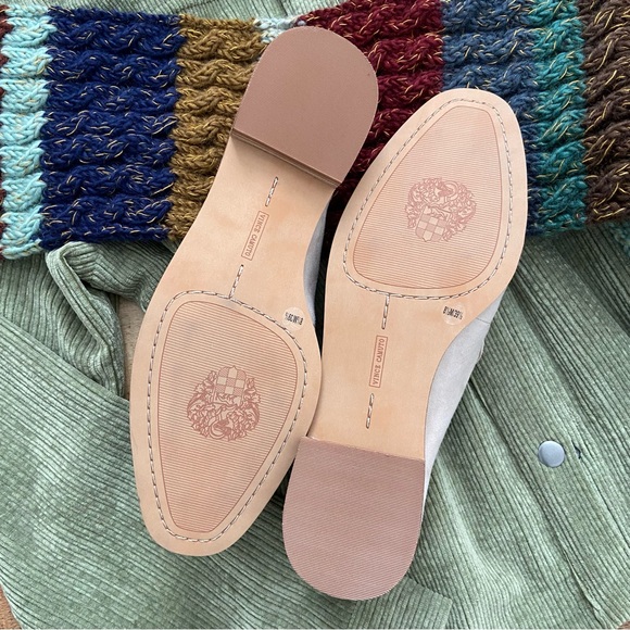 Vince Camuto Taupe/Cream Suede Slip-On Loafers⭐️ Excellent Condition - Picture 10 of 13